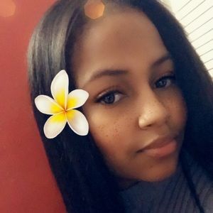 Meet your Posher, Marquita